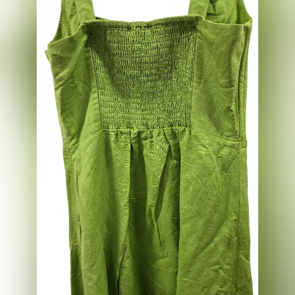 NWT ASTR the Label Women's Estella Sweetheart-Neck Midi Dress In Avocado Sz M - Picture 7 of 16